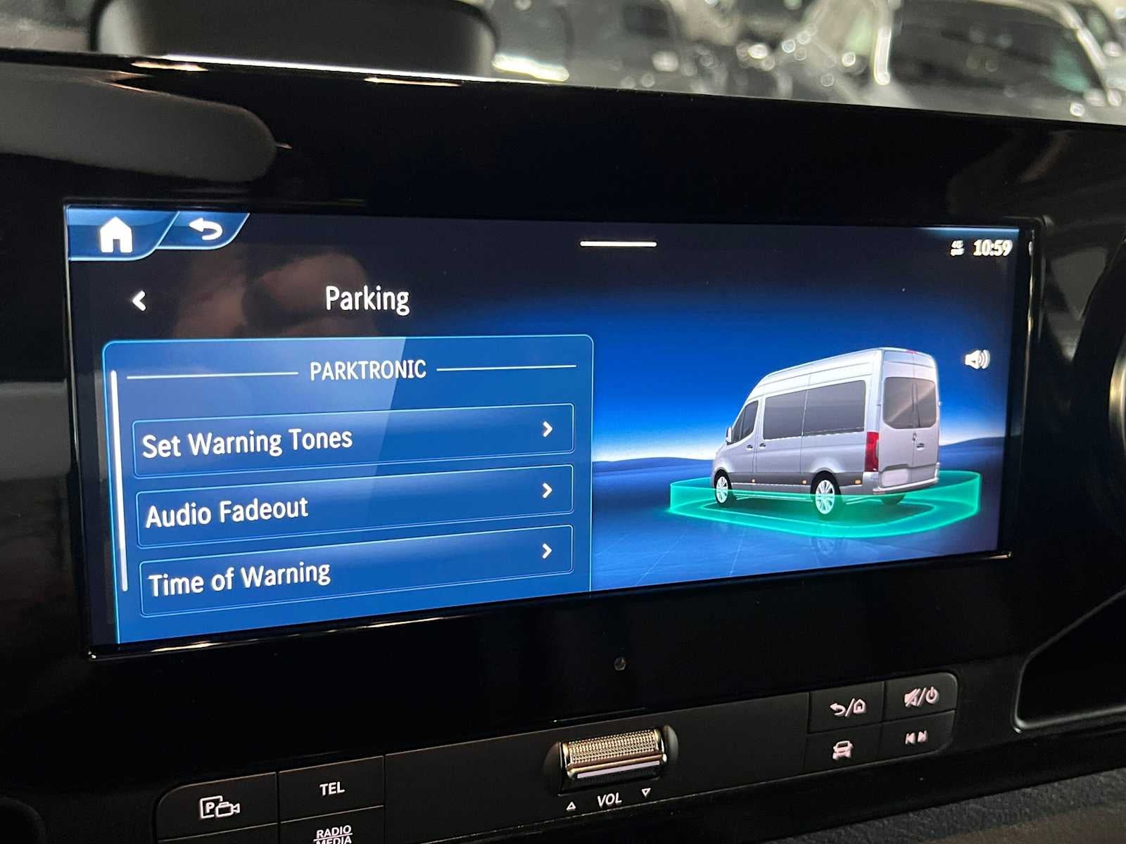 2026 Mercedes-Benz Sprinter Cargo 2500 Standard Roof I4 Diesel HO 144 AWD