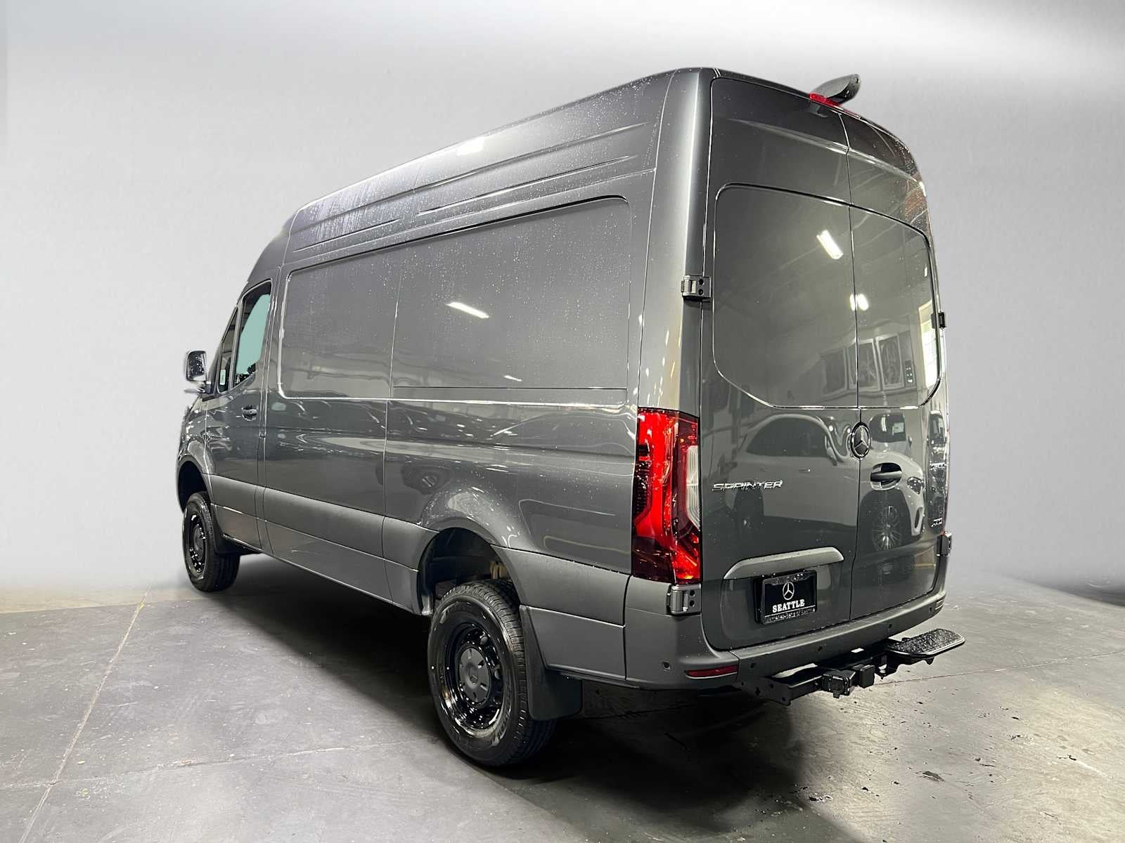 2026 Mercedes-Benz Sprinter Cargo 2500 Standard Roof I4 Diesel HO 144 AWD