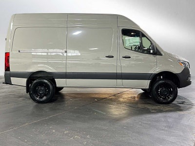 2026 Mercedes-Benz Sprinter 2500 Standard Roof I4 Diesel HO 144 AWD