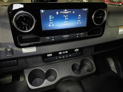 2026 Mercedes-Benz Sprinter 2500 Standard Roof I4 Diesel HO 144 AWD