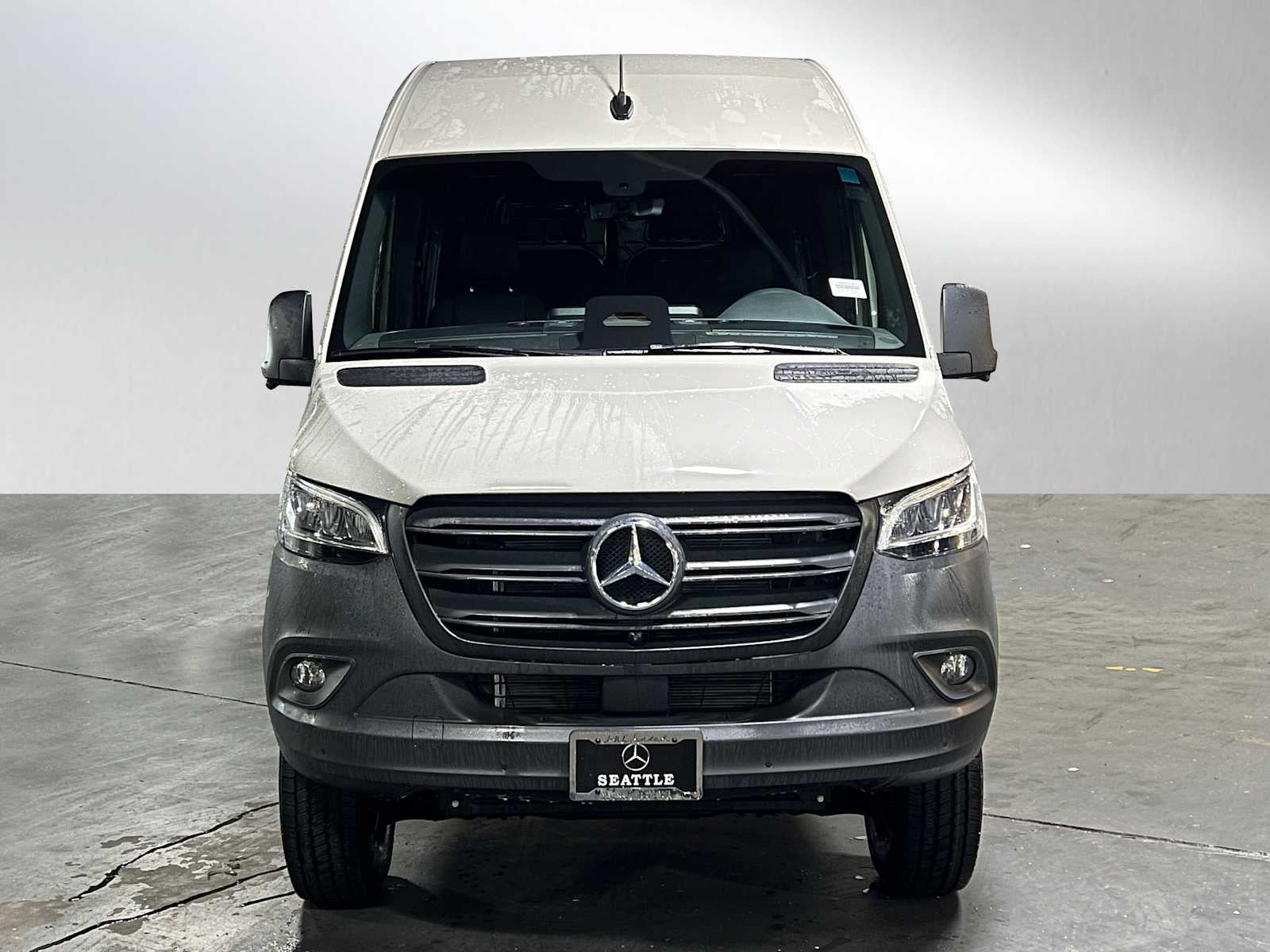 2026 Mercedes-Benz Sprinter 2500 Standard Roof I4 Diesel HO 144 AWD