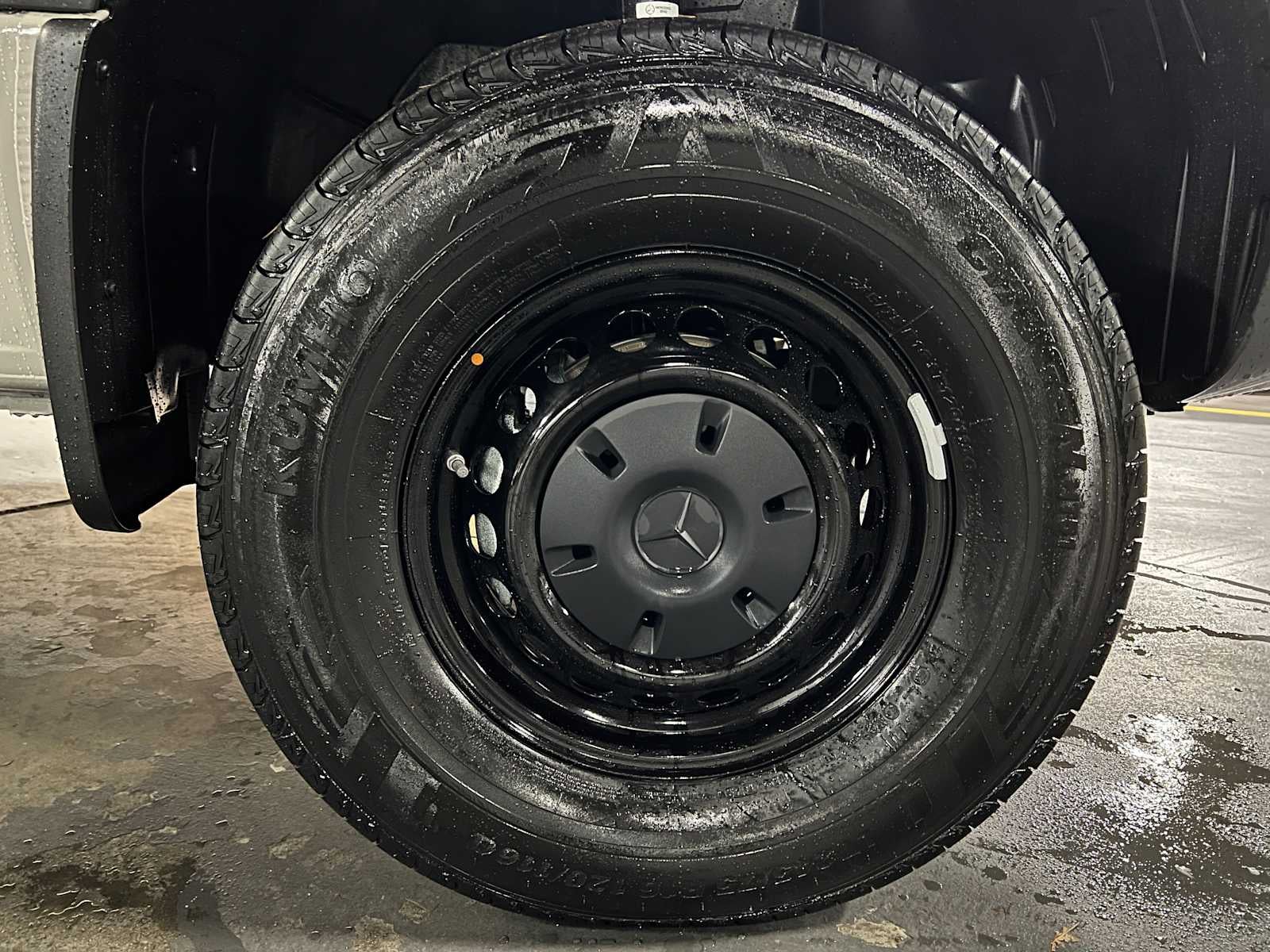 2026 Mercedes-Benz Sprinter 2500 Standard Roof I4 Diesel HO 144 AWD