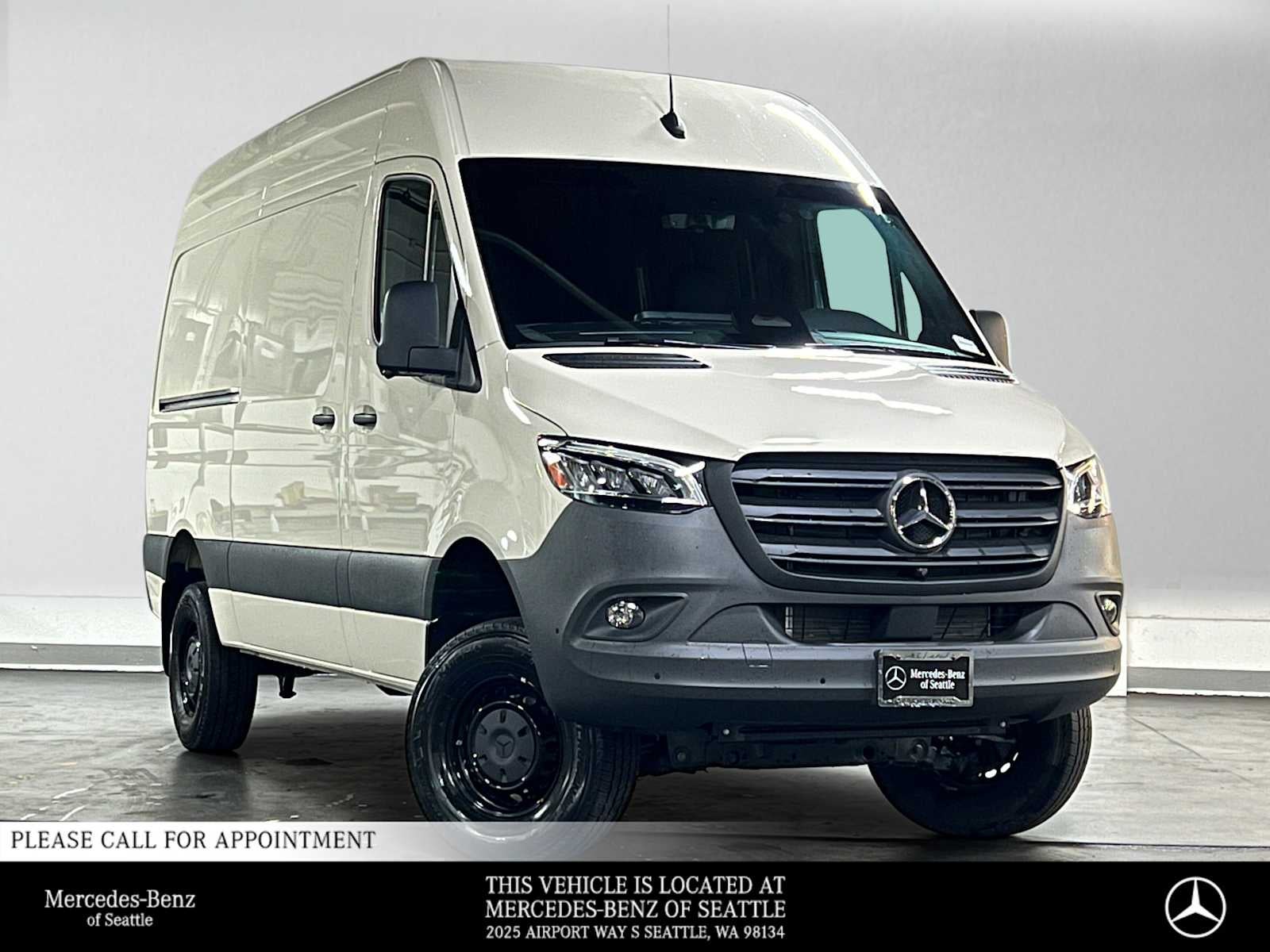 2026 Mercedes-Benz Sprinter 2500 Standard Roof I4 Diesel HO 144 AWD