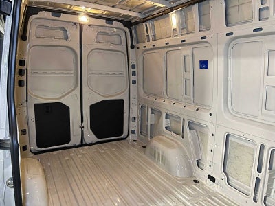 2026 Mercedes-Benz Sprinter 2500 Standard Roof I4 Diesel HO 144 AWD