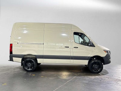 2026 Mercedes-Benz Sprinter 2500 Standard Roof I4 Diesel HO 144 AWD