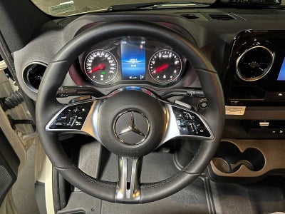 2026 Mercedes-Benz Sprinter 2500 Standard Roof I4 Diesel HO 144 AWD