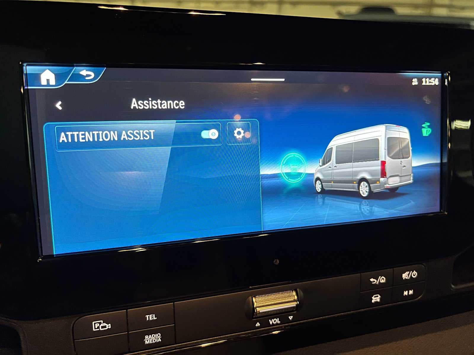 2026 Mercedes-Benz Sprinter 2500 Standard Roof I4 Diesel HO 144 AWD