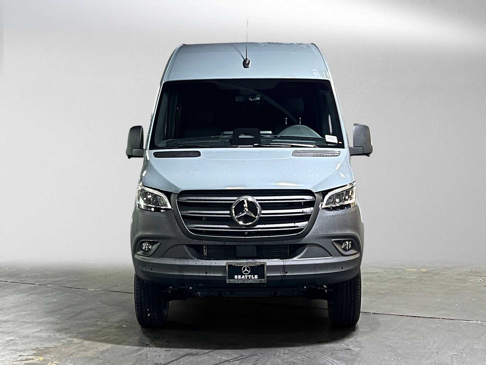 2026 Mercedes-Benz Sprinter 2500 Standard Roof I4 Diesel HO 144 AWD
