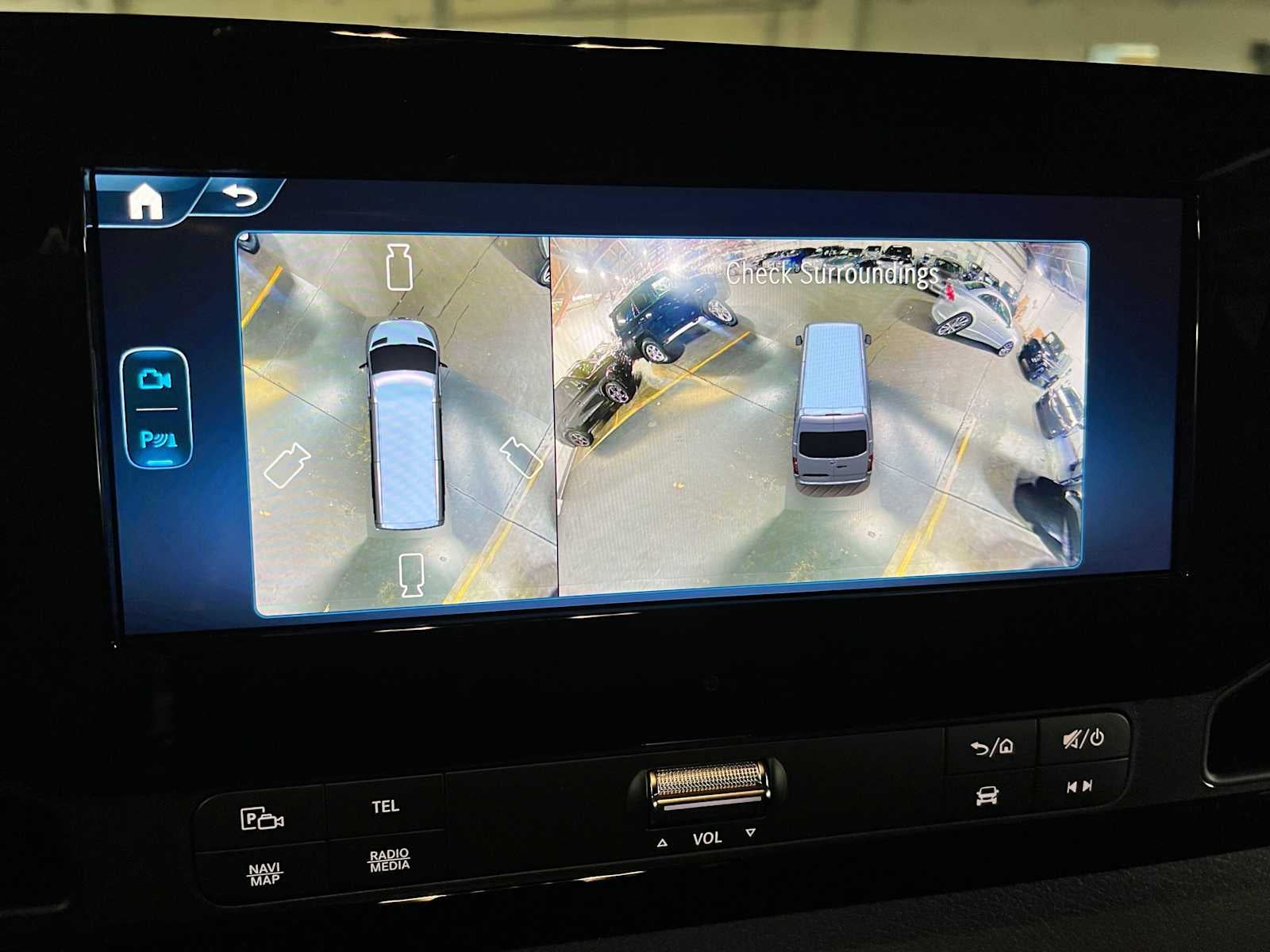 2026 Mercedes-Benz Sprinter 2500 Standard Roof I4 Diesel HO 144 AWD