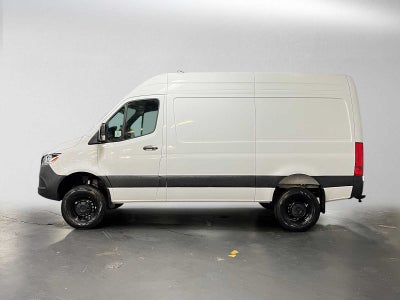 2025 Mercedes-Benz Sprinter Cargo 2500 Standard Roof I4 Diesel HO 144 AWD