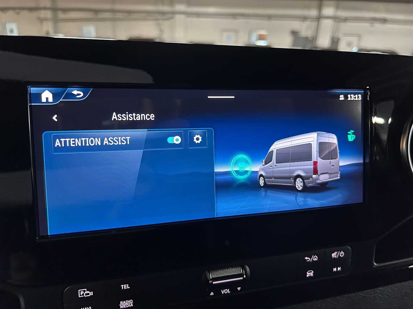 2026 Mercedes-Benz Sprinter 2500 Standard Roof I4 Diesel HO 144 AWD