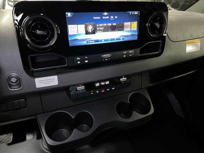 2027 Mercedes-Benz Sprinter Cargo 2500 Standard Roof I4 Diesel HO 144 AWD
