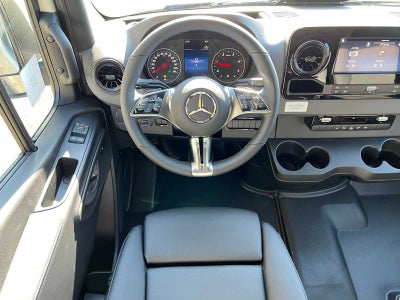 2027 Mercedes-Benz Sprinter Cargo 2500 Standard Roof I4 Diesel HO 144 AWD