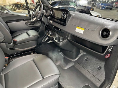 2026 Mercedes-Benz Sprinter 2500 Standard Roof I4 Diesel HO 144 AWD