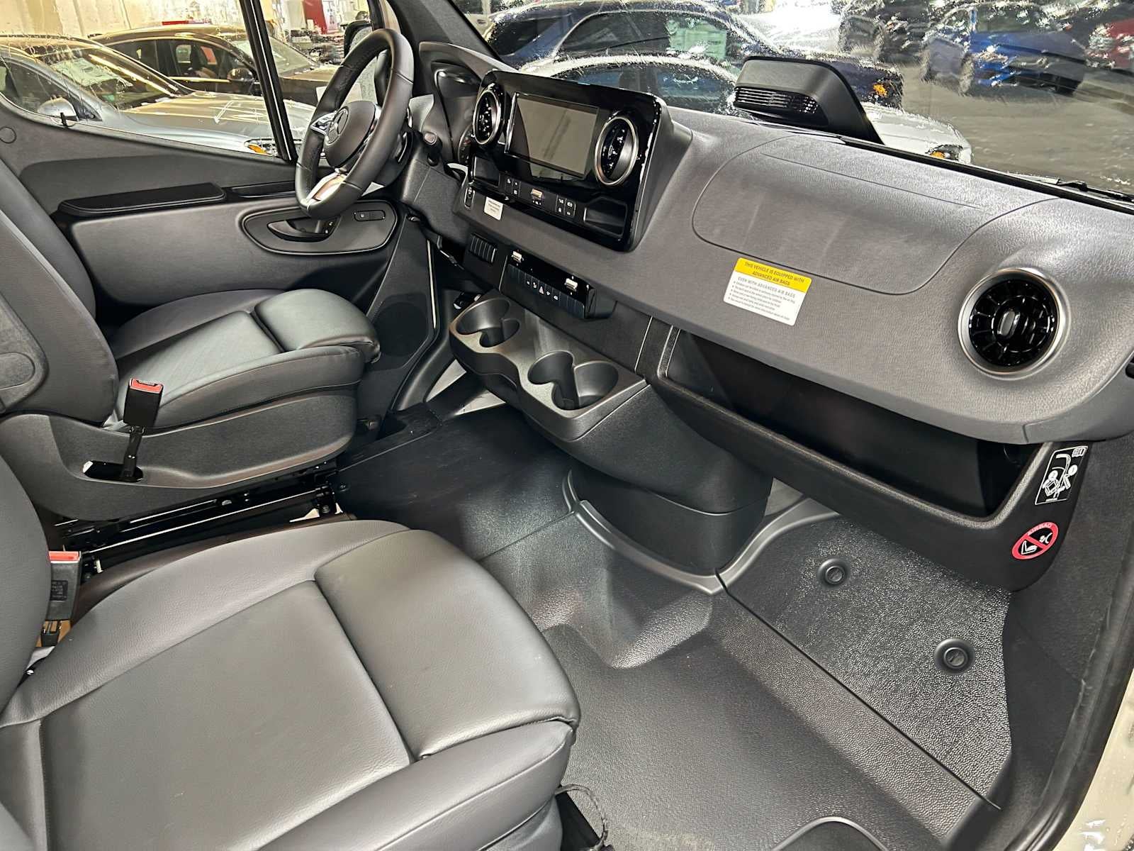 2026 Mercedes-Benz Sprinter 2500 Standard Roof I4 Diesel HO 144 AWD