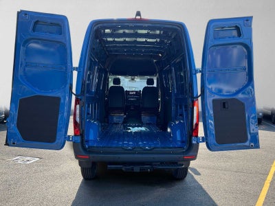 2027 Mercedes-Benz Sprinter Cargo 2500 Standard Roof I4 Diesel HO 144 AWD