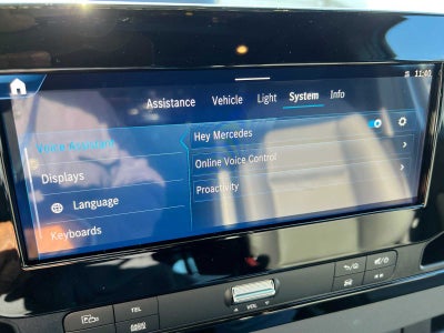 2027 Mercedes-Benz Sprinter Cargo 2500 Standard Roof I4 Diesel HO 144 AWD