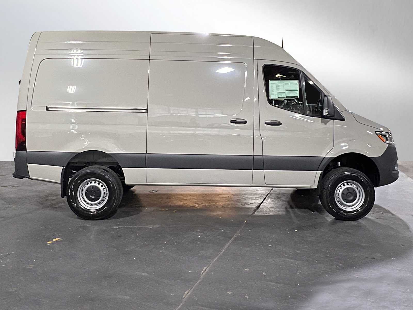 2026 Mercedes-Benz Sprinter 2500 Standard Roof I4 Diesel HO 144" AWD