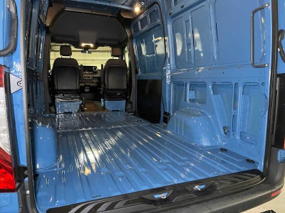 2027 Mercedes-Benz Sprinter Cargo 2500 Standard Roof I4 Diesel HO 144 AWD