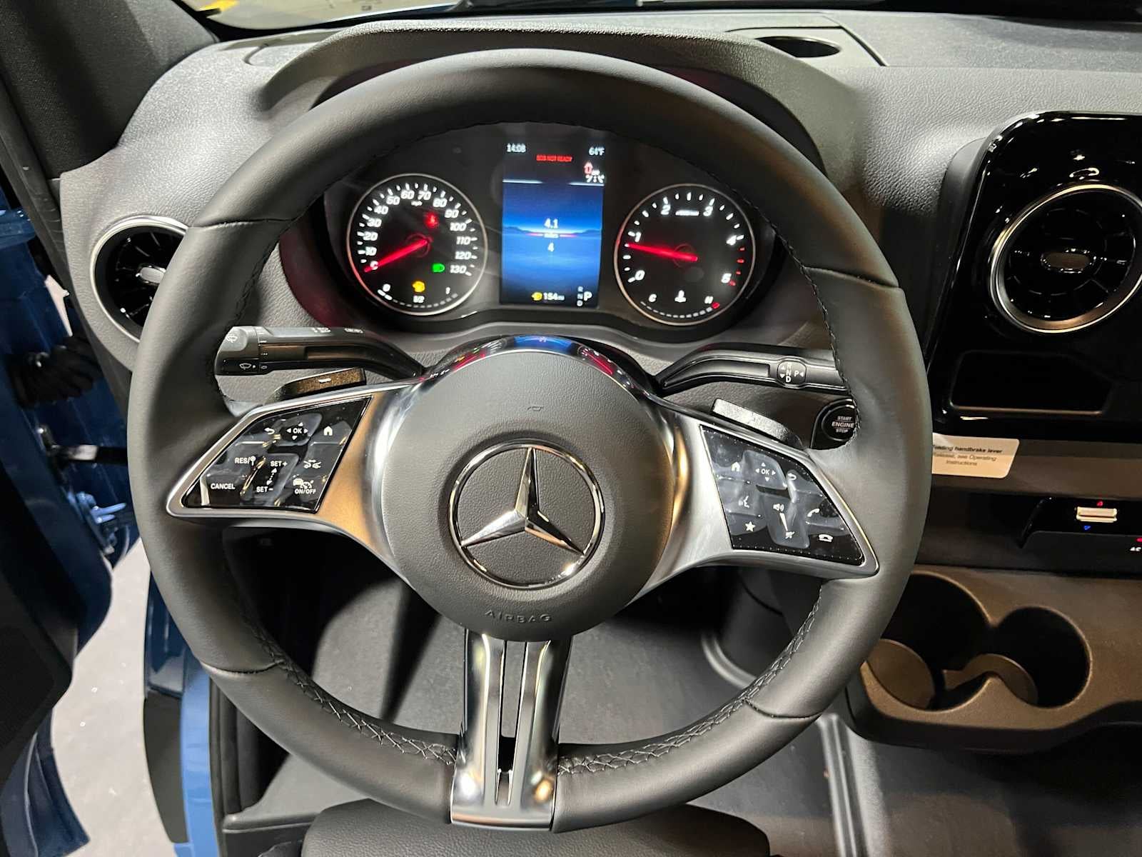 2027 Mercedes-Benz Sprinter Cargo 2500 Standard Roof I4 Diesel HO 144 AWD