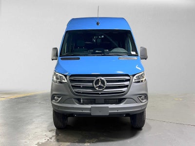 2027 Mercedes-Benz Sprinter Cargo 2500 Standard Roof I4 Diesel HO 144 AWD