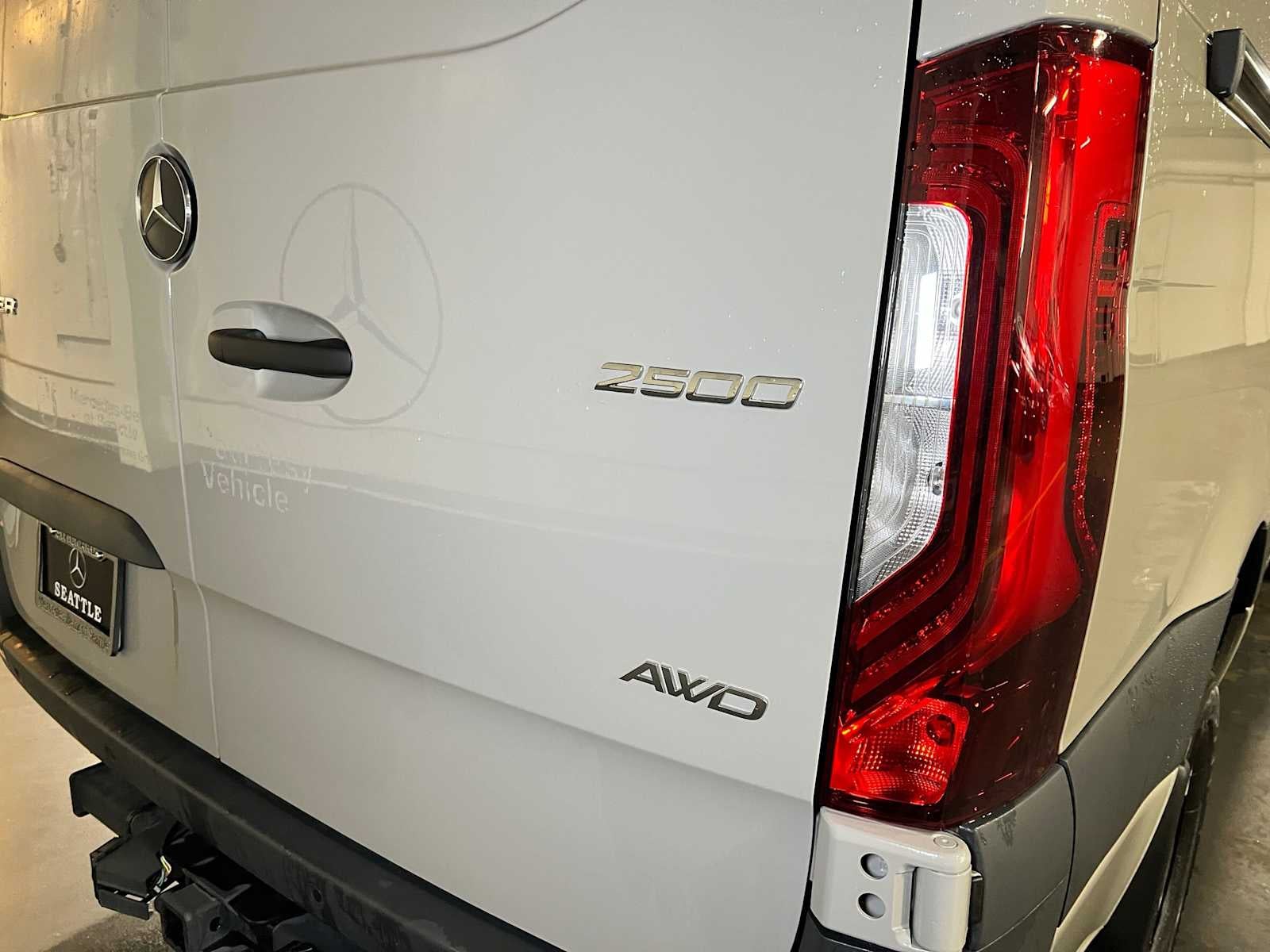2026 Mercedes-Benz Sprinter 2500 Standard Roof I4 Diesel HO 144 AWD