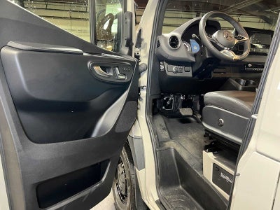 2026 Mercedes-Benz Sprinter 2500 Standard Roof I4 Diesel HO 144 AWD