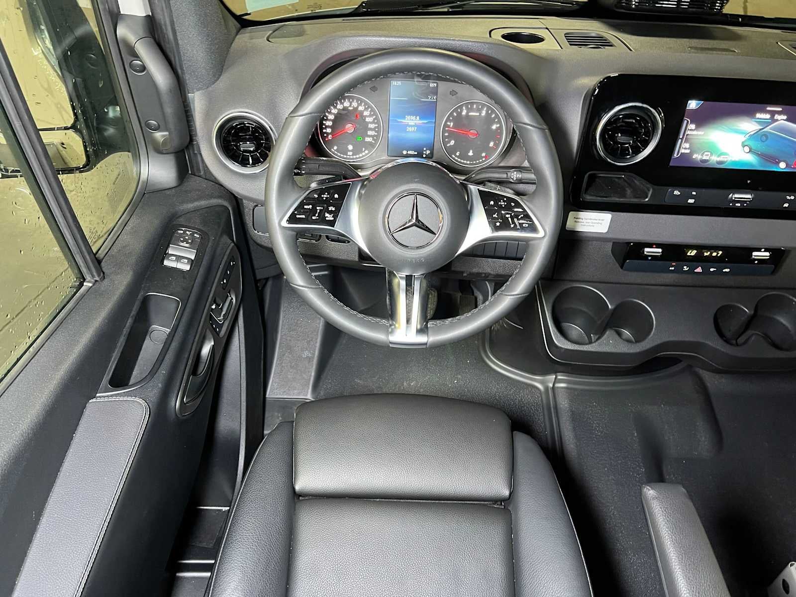 2026 Mercedes-Benz Sprinter 2500 Standard Roof I4 Diesel HO 144 AWD