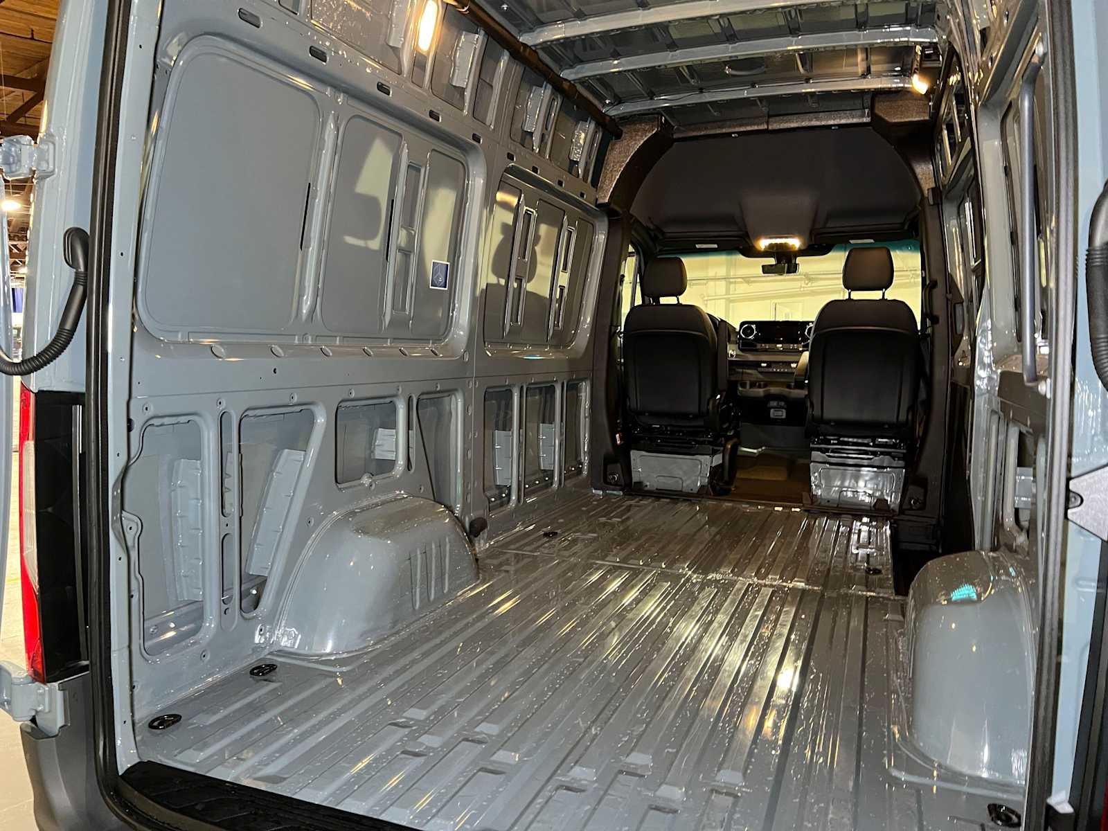 2026 Mercedes-Benz Sprinter 2500 Standard Roof I4 Diesel HO 144 AWD