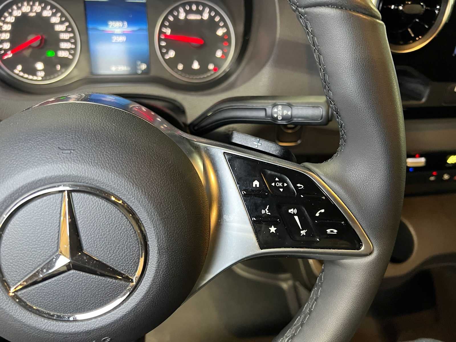 2026 Mercedes-Benz Sprinter 2500 Standard Roof I4 Diesel HO 144 AWD