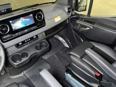 2026 Mercedes-Benz Sprinter 2500 Standard Roof I4 Diesel HO 144 AWD