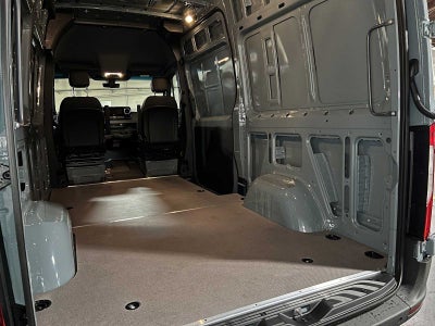 2026 Mercedes-Benz Sprinter 2500 Standard Roof I4 Diesel HO 144 AWD