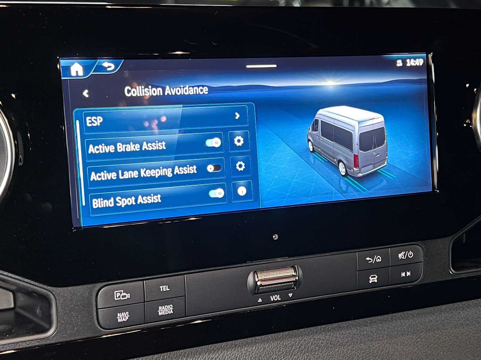 2026 Mercedes-Benz Sprinter 2500 Standard Roof I4 Diesel HO 144 AWD
