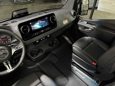 2026 Mercedes-Benz Sprinter 2500 Standard Roof I4 Diesel HO 144 AWD
