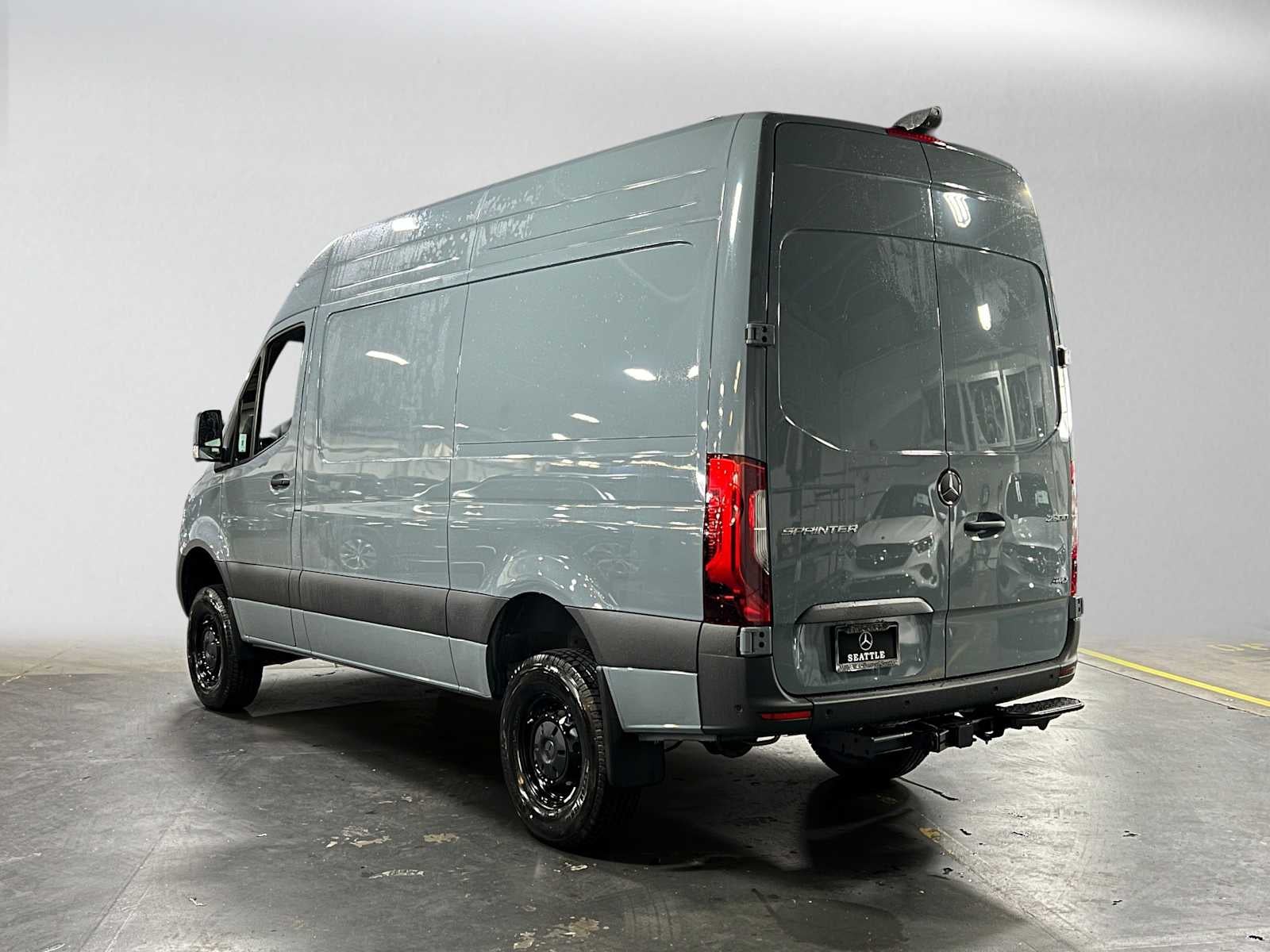 2026 Mercedes-Benz Sprinter 2500 Standard Roof I4 Diesel HO 144 AWD