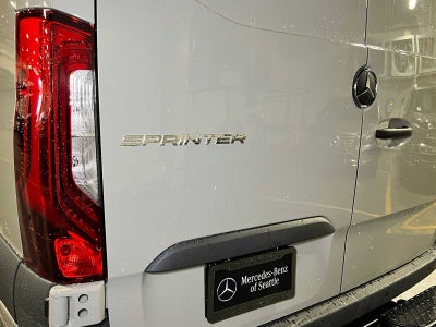 2027 Mercedes-Benz Sprinter Cargo 2500 Standard Roof I4 Diesel HO 144 AWD