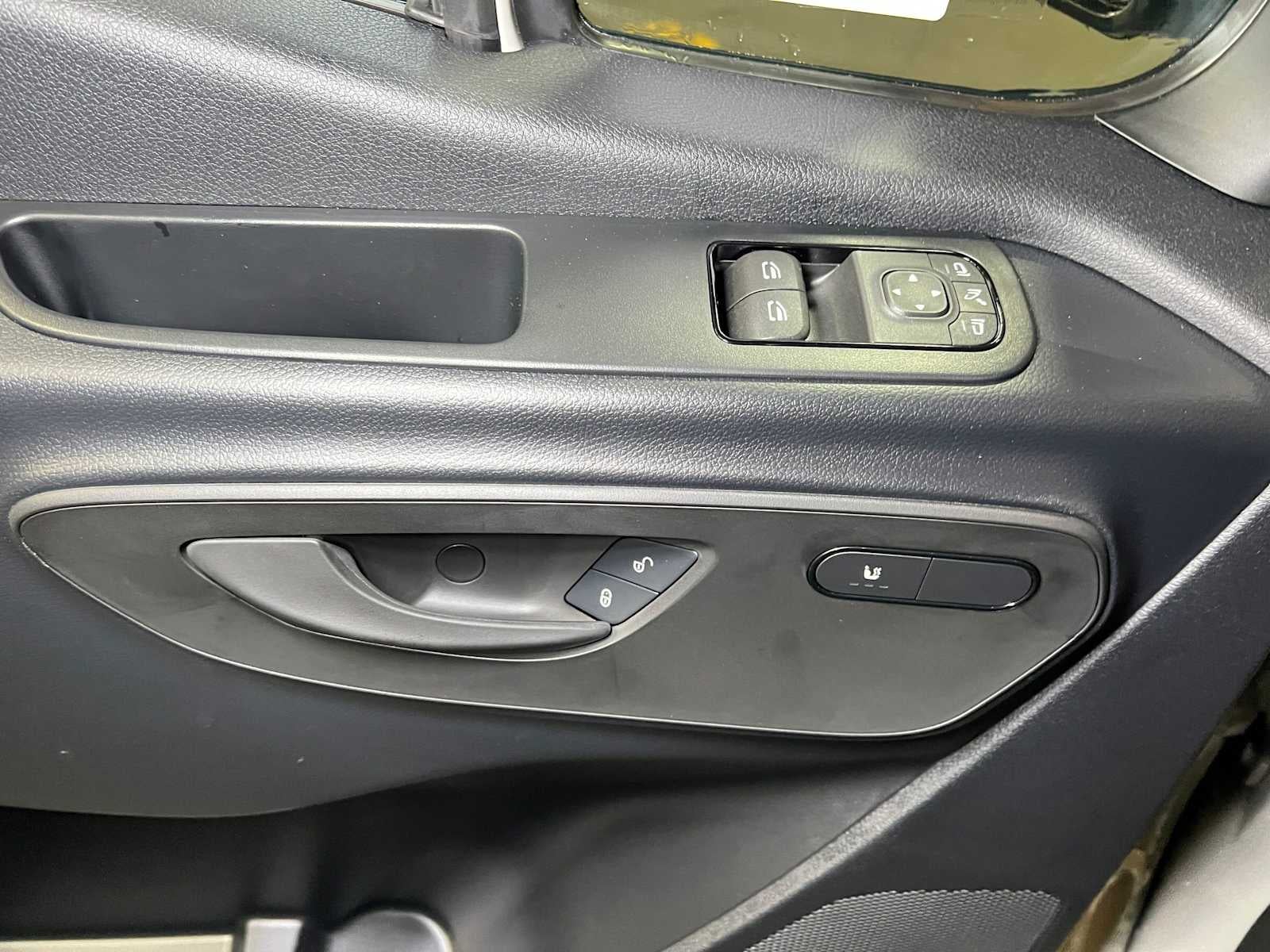 2027 Mercedes-Benz Sprinter Cargo 2500 Standard Roof I4 Diesel HO 144 AWD