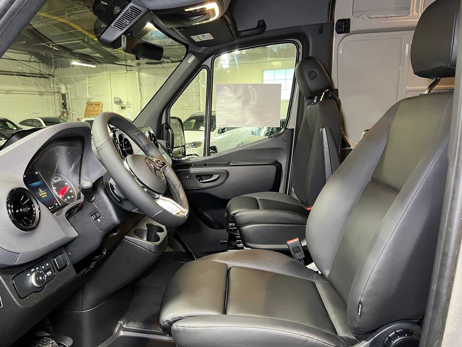 2027 Mercedes-Benz Sprinter Cargo 2500 Standard Roof I4 Diesel HO 144 AWD