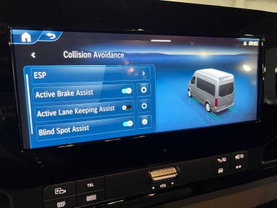 2027 Mercedes-Benz Sprinter Cargo 2500 Standard Roof I4 Diesel HO 144 AWD