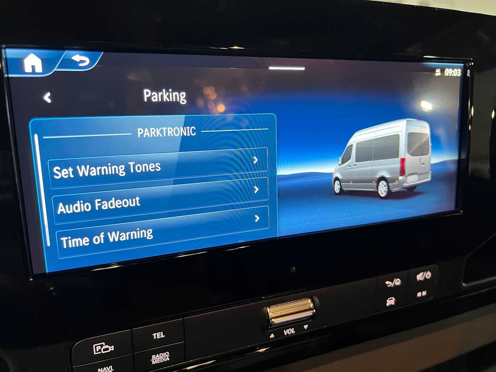 2027 Mercedes-Benz Sprinter Cargo 2500 Standard Roof I4 Diesel HO 144 AWD