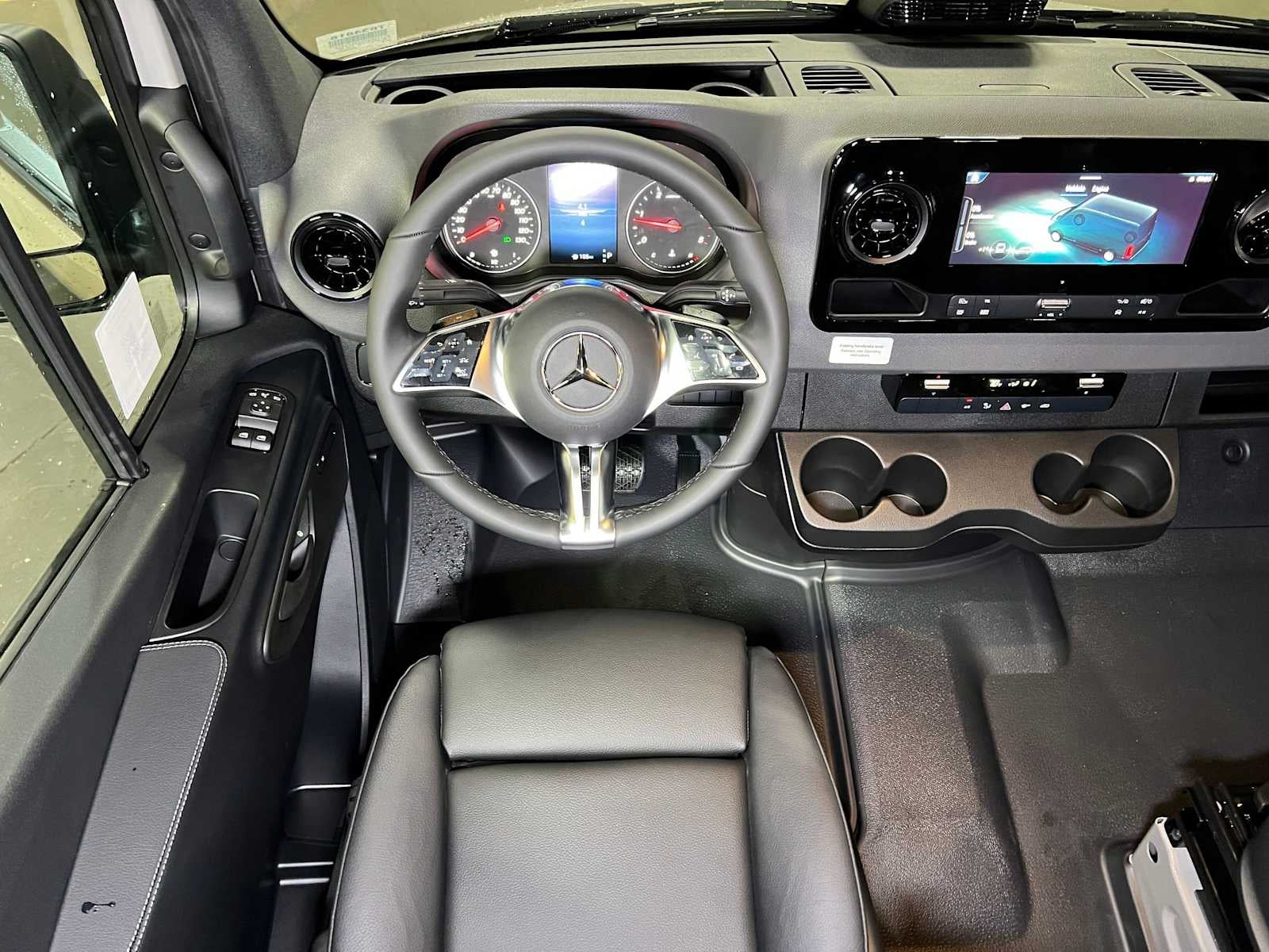 2027 Mercedes-Benz Sprinter Cargo 2500 Standard Roof I4 Diesel HO 144 AWD