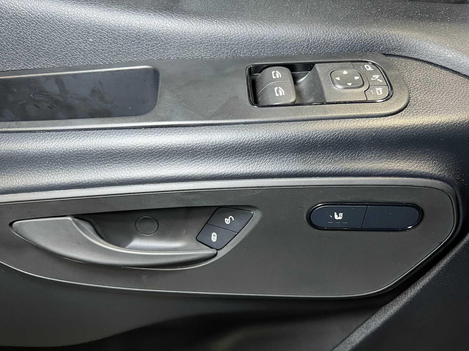 2025 Mercedes-Benz Sprinter Cargo Van 2500 High Roof I4 Diesel HO 170" RWD