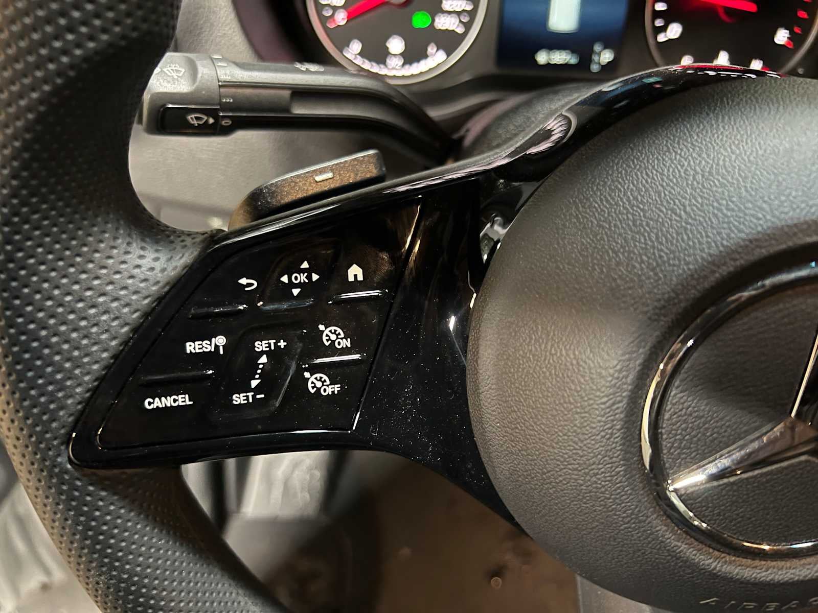 2025 Mercedes-Benz Sprinter Cargo Van 2500 High Roof I4 Diesel HO 170" RWD