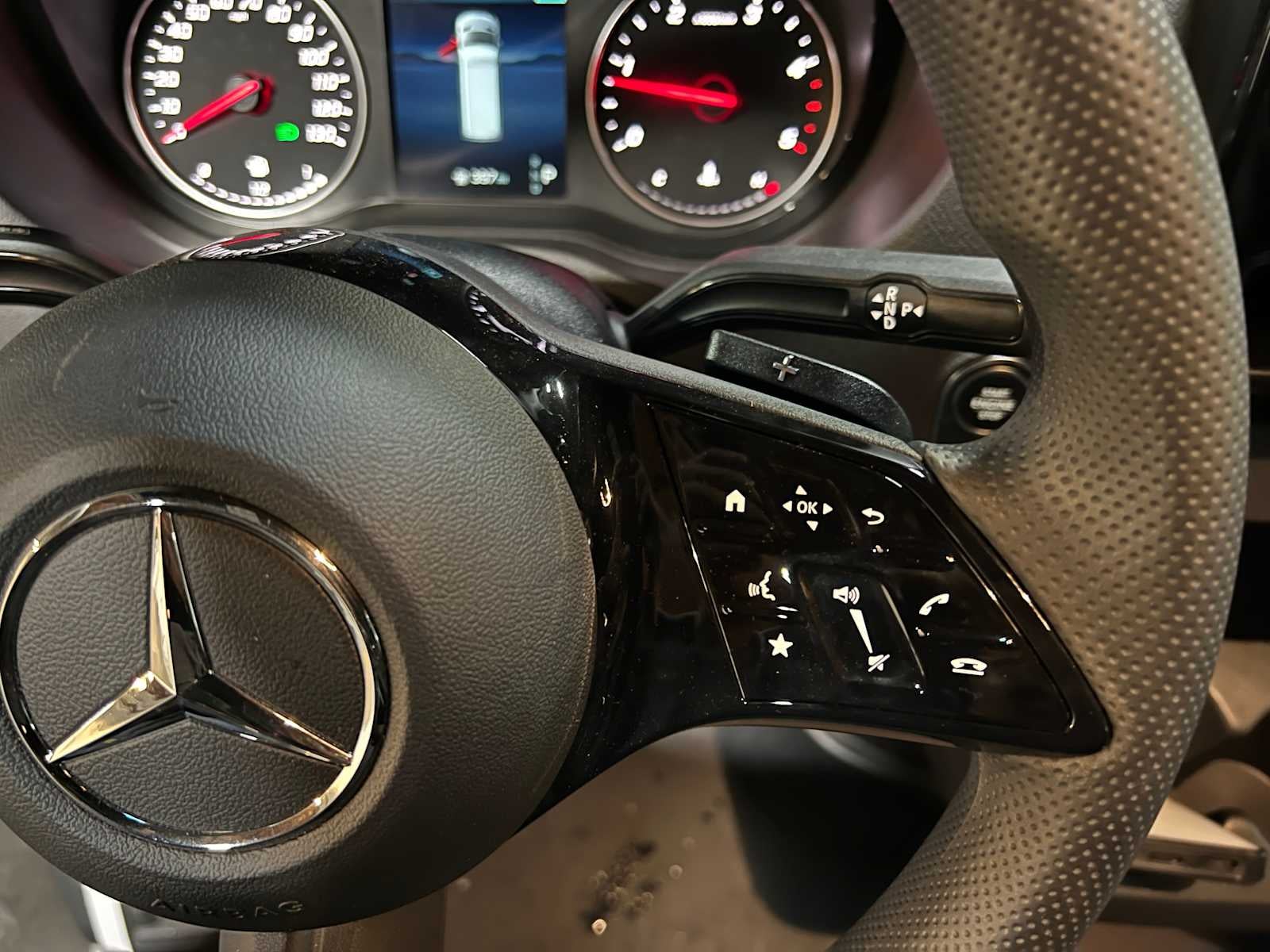 2025 Mercedes-Benz Sprinter Cargo Van 2500 High Roof I4 Diesel HO 170" RWD