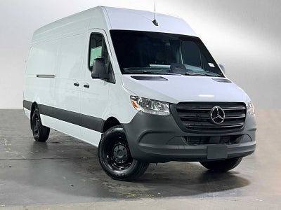 2025 Mercedes-Benz Sprinter Cargo Van 2500 High Roof I4 Diesel HO 170 RWD