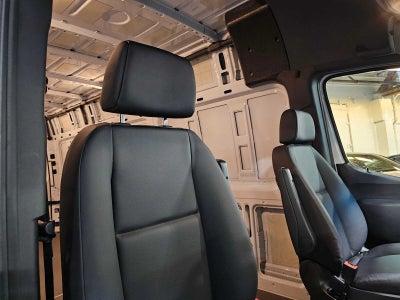 2025 Mercedes-Benz Sprinter Cargo Van 2500 High Roof I4 Diesel HO 170 RWD