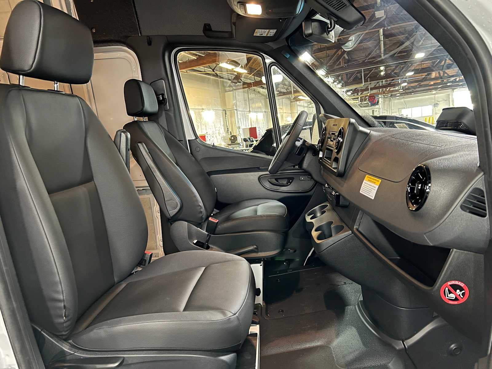2025 Mercedes-Benz Sprinter Cargo Van 2500 High Roof I4 Diesel HO 170 RWD
