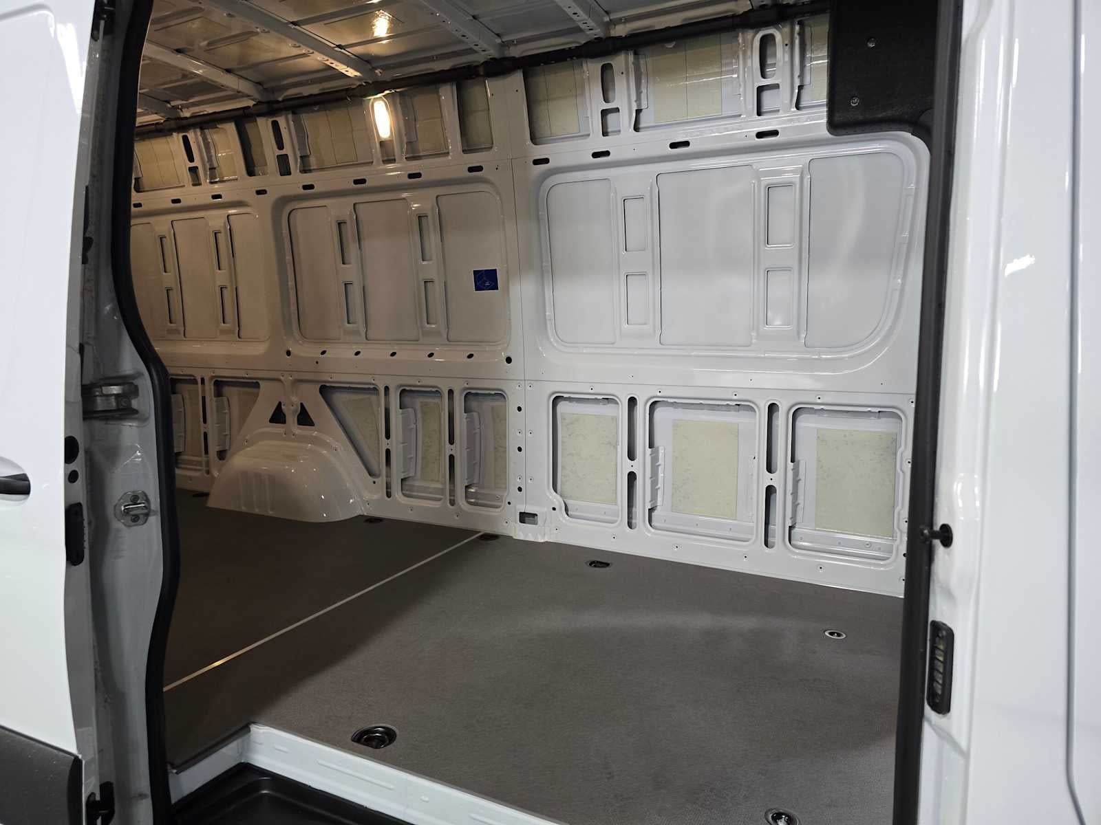 2025 Mercedes-Benz Sprinter Cargo Van 2500 High Roof I4 Diesel HO 170 RWD
