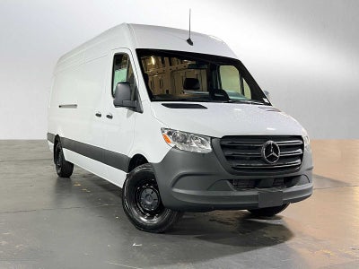 2025 Mercedes-Benz Sprinter Cargo Van 2500 High Roof I4 Diesel HO 170 RWD