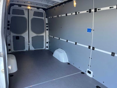 2026 Mercedes-Benz Sprinter 2500 High Roof I4 Diesel HO 170 RWD